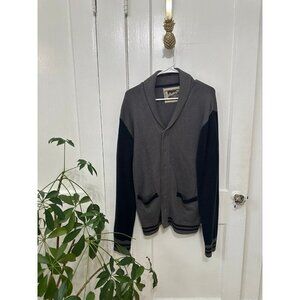 Retro Fit Vintage size large gray sweater
